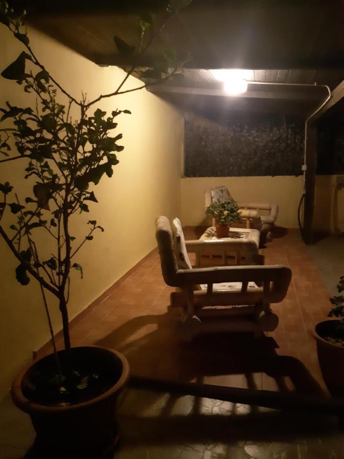Affittacamere Da Antonella Posada  Luaran gambar